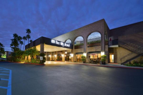 Hotels in Laguna Hills